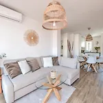 Fantastic Penthouse With Roof Terrace In The Heart Of