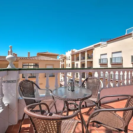 Lejlighed Fantastic Penthouse With Roof Terrace In The Heart Of Nerja