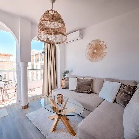 Fantastic Penthouse With Roof Terrace In The Heart Of Nerja