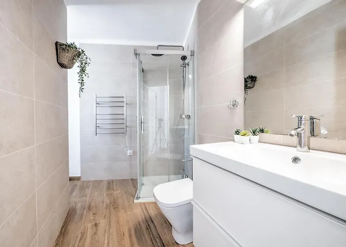 Fantastic Penthouse With Roof Terrace In The Heart Of Apartment Nerja