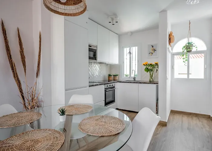 Apartment Fantastic Penthouse With Roof Terrace In The Heart Of