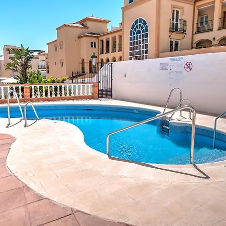 Fantastic Penthouse With Roof Terrace In The Heart Of Lägenhet