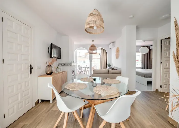 Fantastic Penthouse With Roof Terrace In The Heart Of *