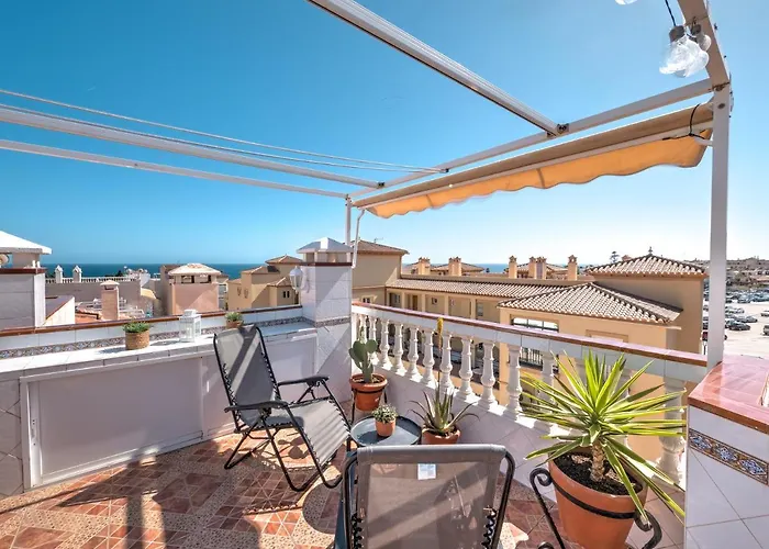 Fantastic Penthouse With Roof Terrace In The Heart Of